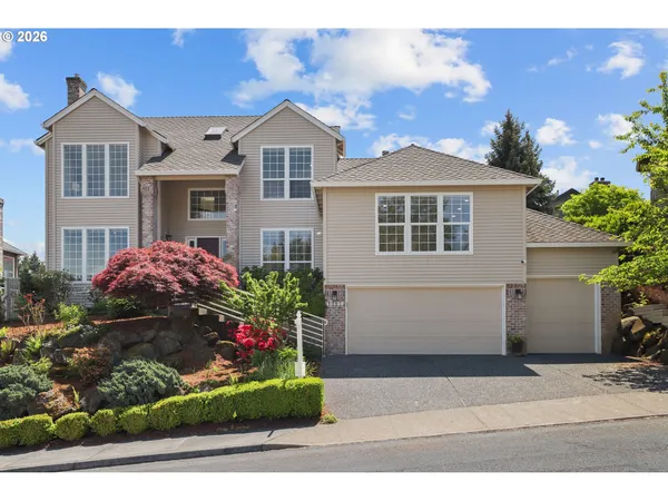 $895,000 | 13436 Southwest Clearview Way, Tigard, OR 97223