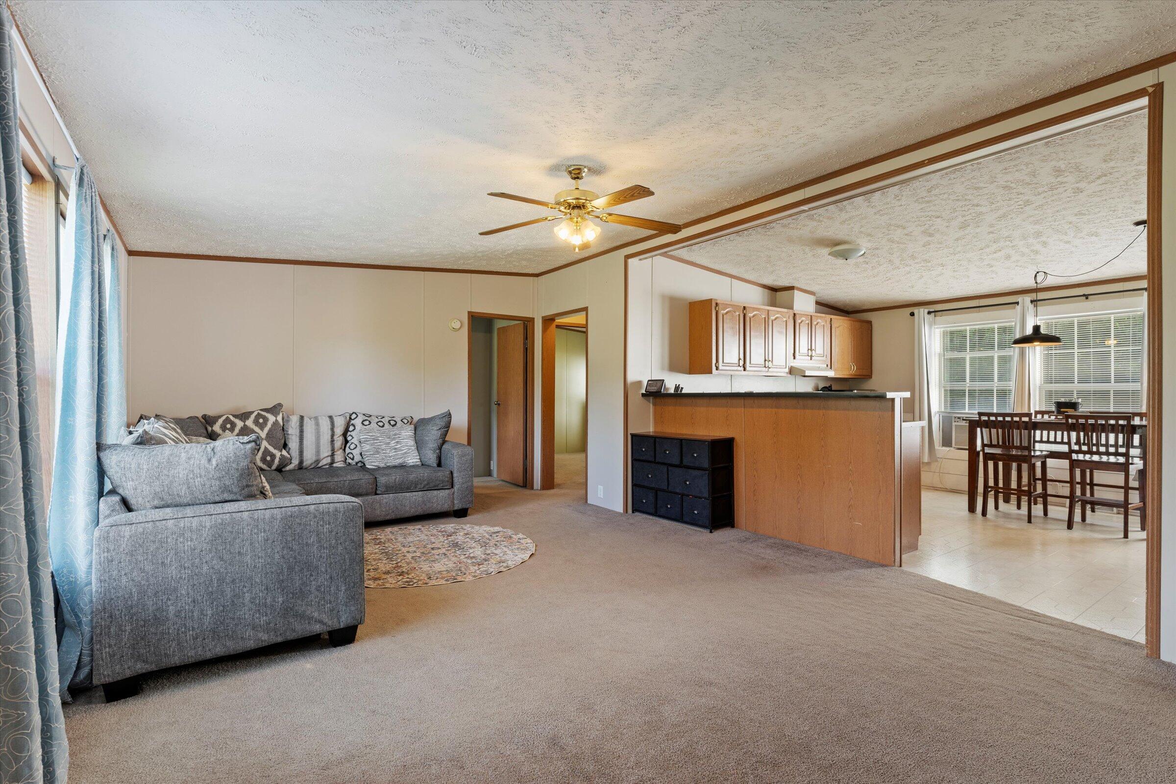 29782 Middle Crossing Road Dowagiac, MI 49047 - Photo 15 of 32 09-DSC03094