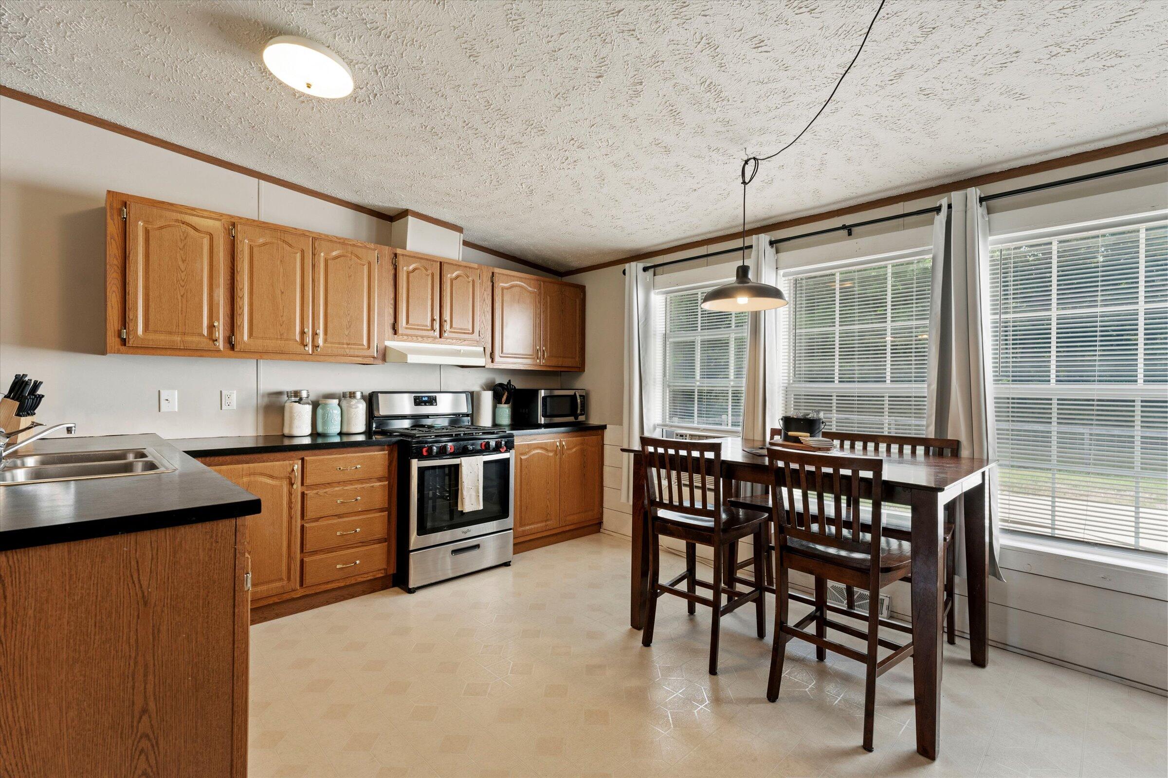 29782 Middle Crossing Road Dowagiac, MI 49047 - Photo 16 of 32 10-DSC03129