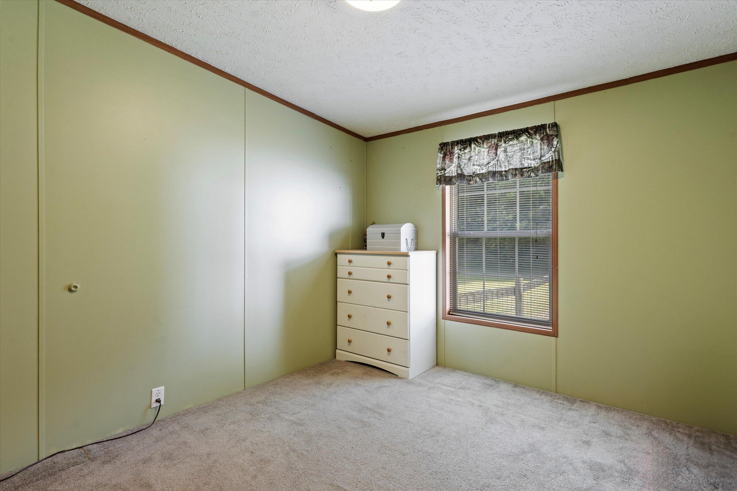 29782 Middle Crossing Road Dowagiac, MI 49047 - Photo 28 of 32 22-DSC03024