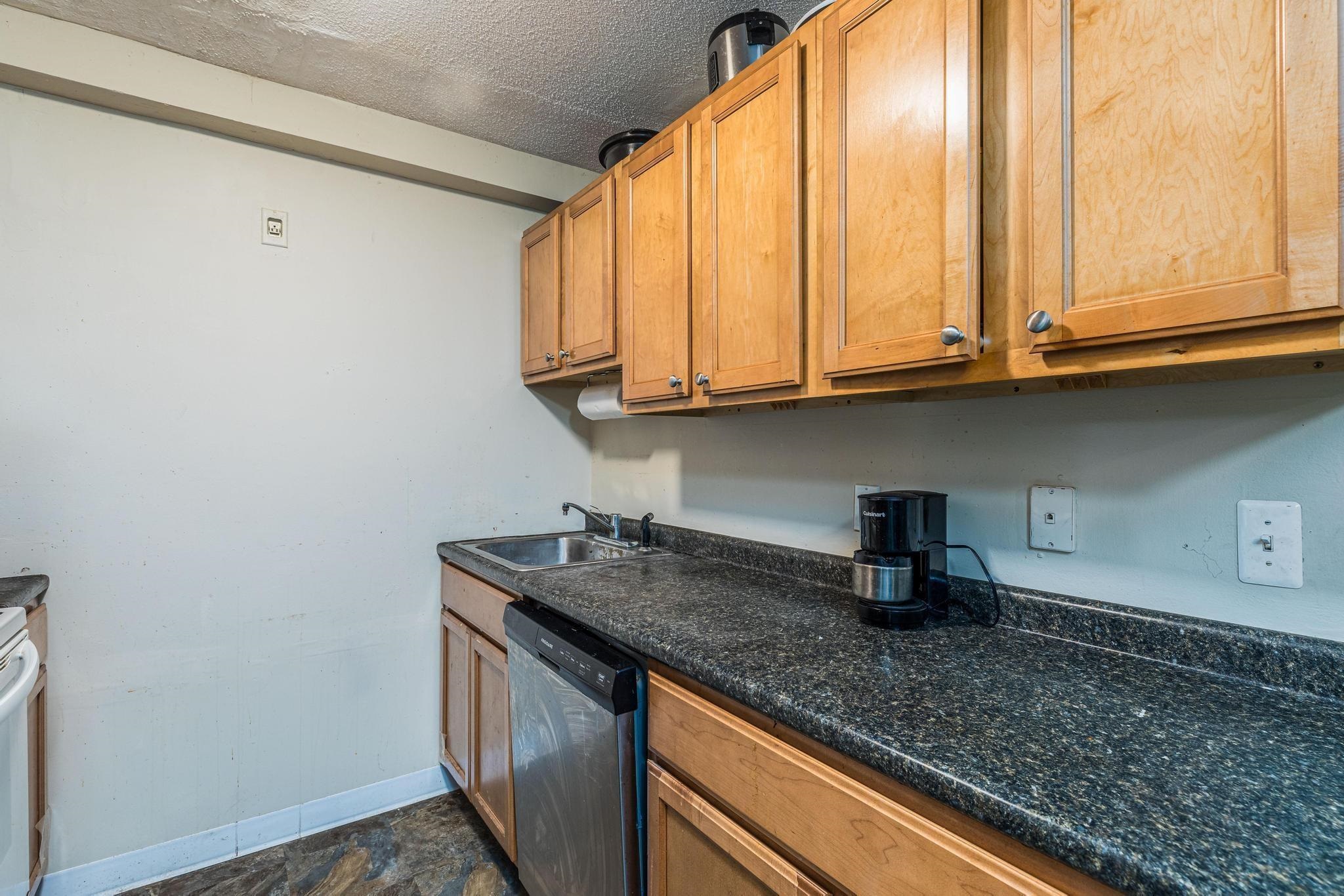616 Portland Street, Unit 40 Rochester, NH 03867 - Photo 8 of 24