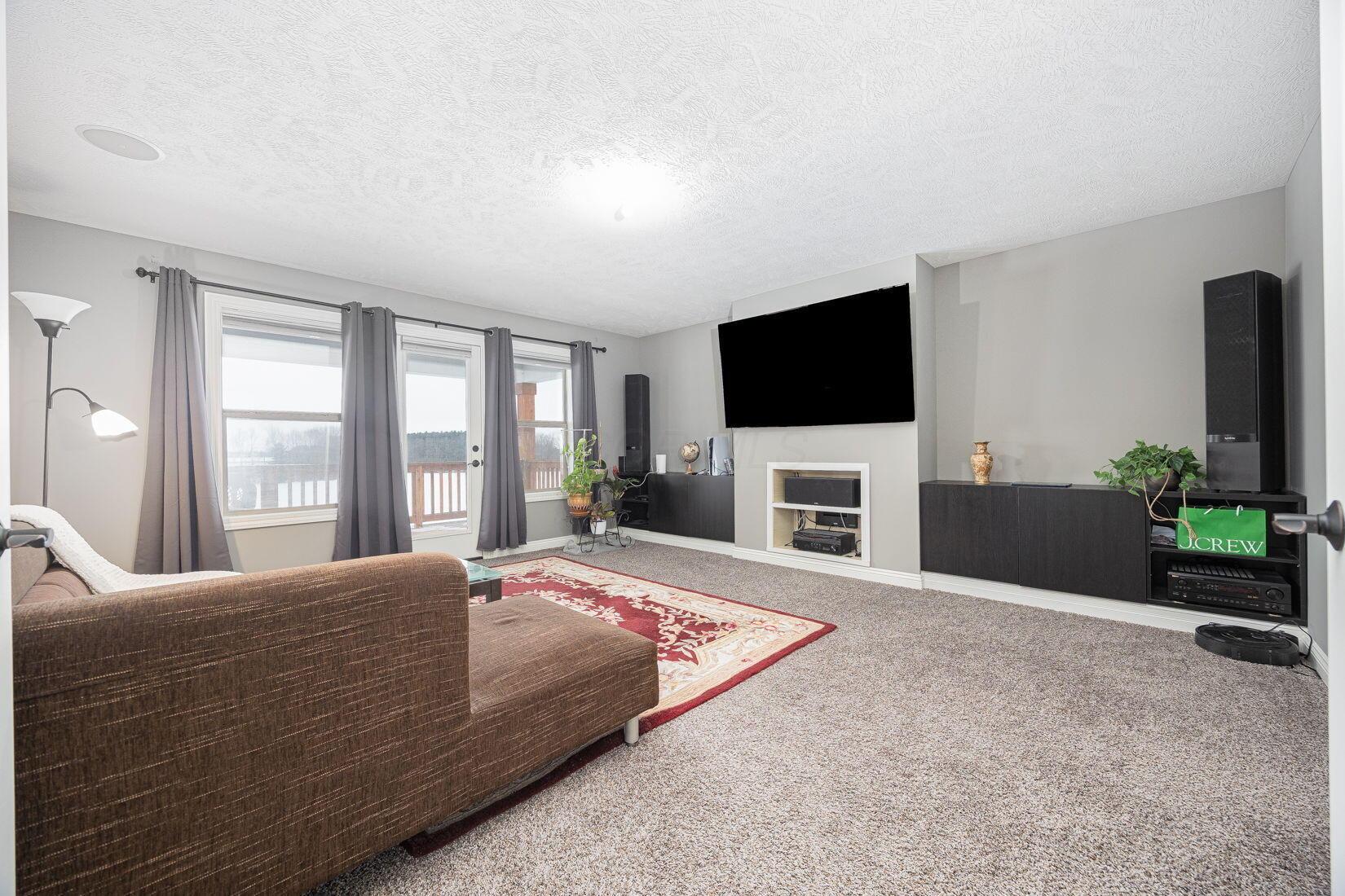 4908 South Section Line Road Delaware, OH 43015 - Photo 43 of 99 Upper level flex/retreat Room