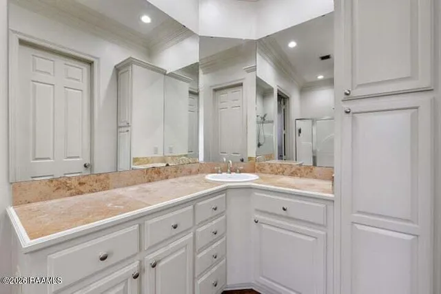 $2,250 | 104 Richardson Avenue, Unit A, Lafayette, LA 70503