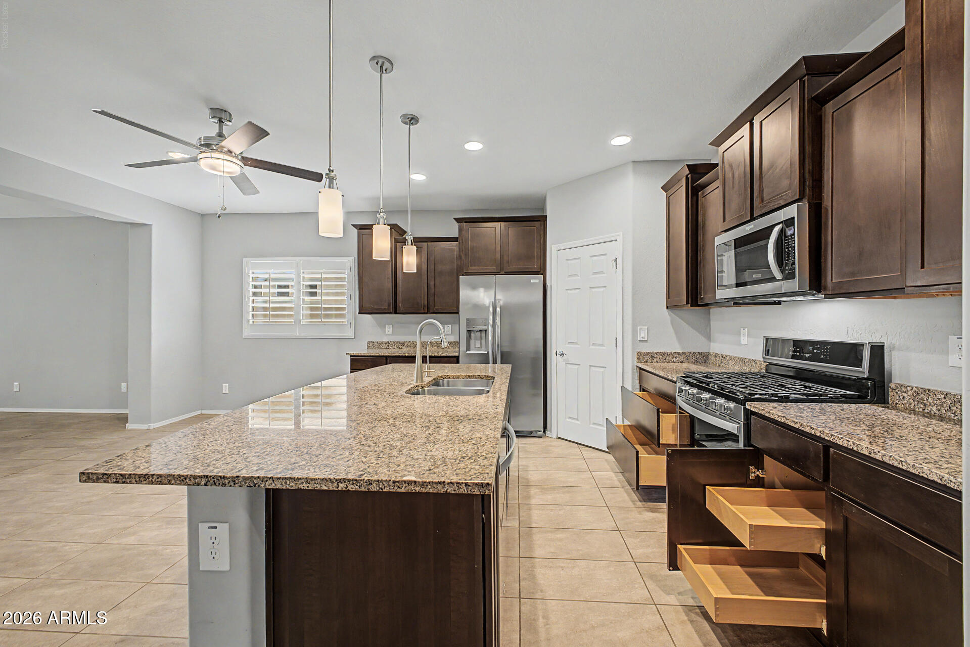 17486 West Red Bird Road Surprise, AZ 85387 - Photo 13 of 57 20 - Red Bird