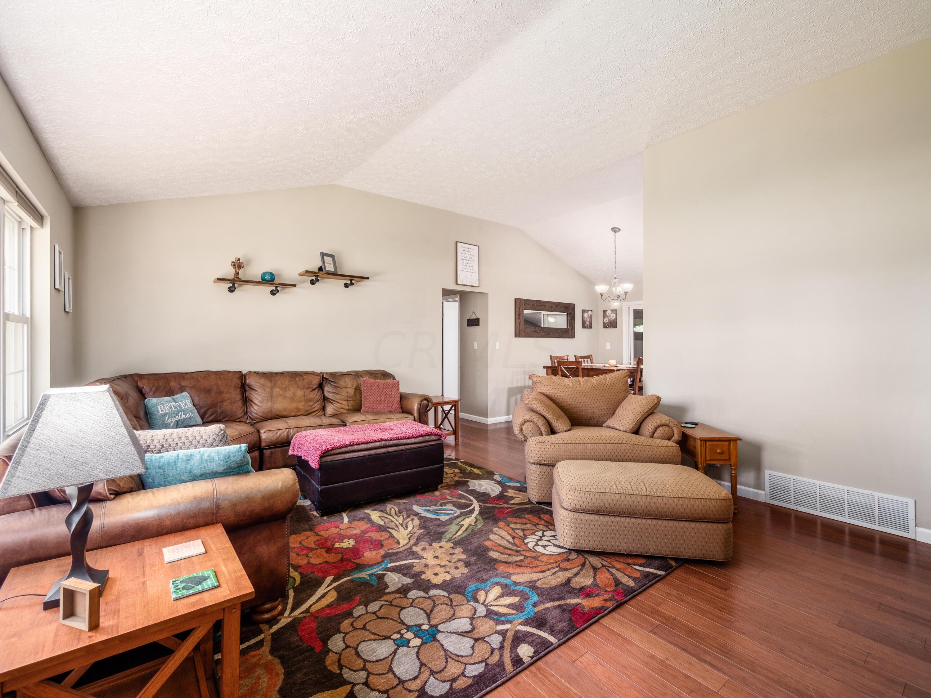 13023 Fancher Road Westerville, OH 43082 - Photo 20 of 38 C_-_13023_Fancher_001