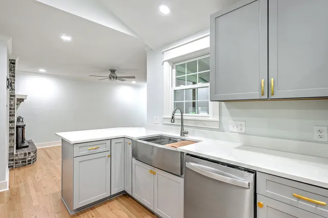 $432,000 | 129 Sycamore Drive, Summerville, SC 29485