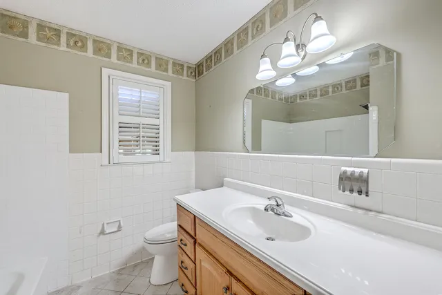 $432,000 | 129 Sycamore Drive, Summerville, SC 29485