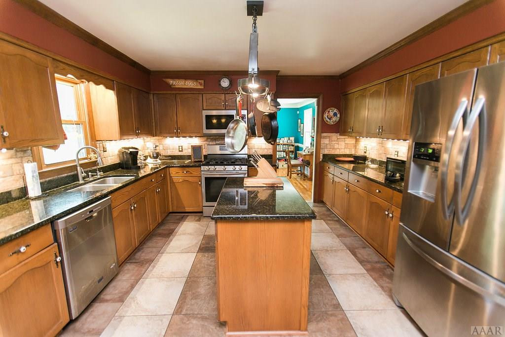 733 Ryland Road Belvidere, NC 27919 - Photo 16 of 38 Gallery Image 16