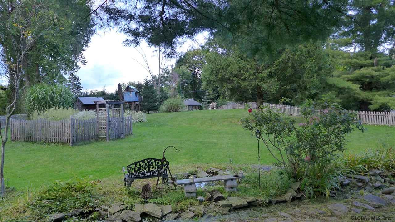 17 Font Grove Road Bethlehem, NY 12159 - Photo 16 of 17 Photo 16