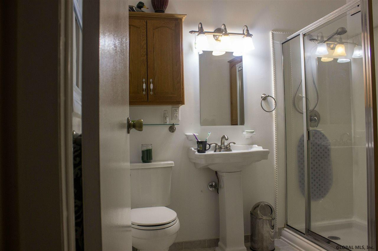 17 Font Grove Road Bethlehem, NY 12159 - Photo 8 of 17 Photo 8