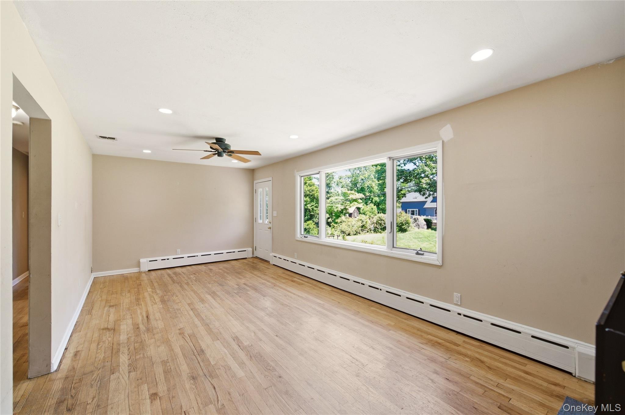 58 Juniper Road Kings Park, NY 11754 - Photo 7 of 33