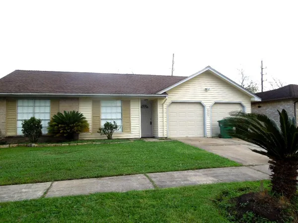$1,550 | 7223 Sharpsburg Drive, Richmond, TX 77469