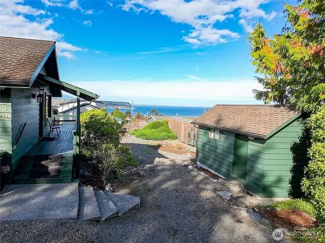 $650,000 | 30 Maple Drive, Port Townsend, WA 98368