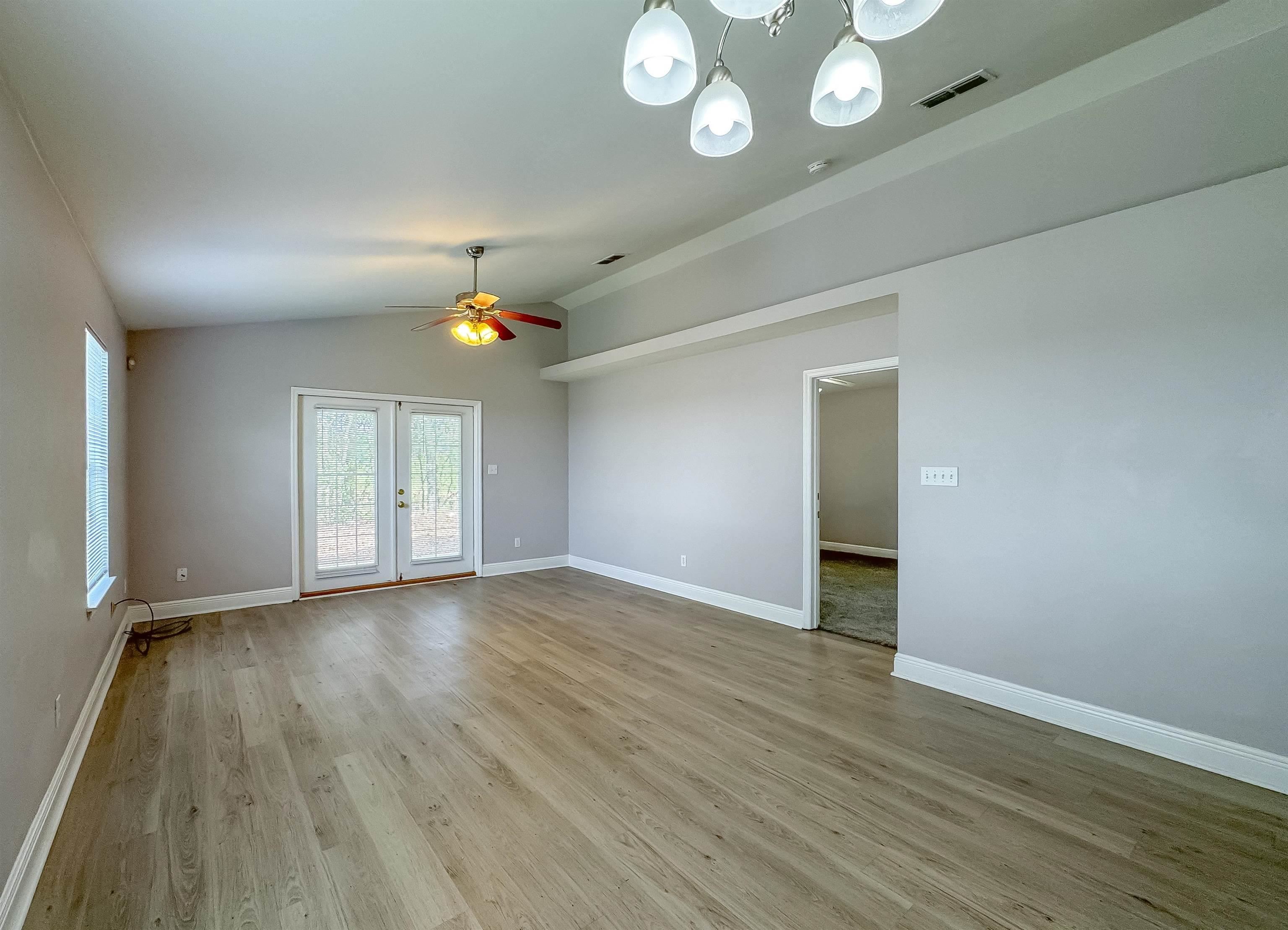 3578 Jim Lee Road Tallahassee, FL 32301 - Photo 10 of 28