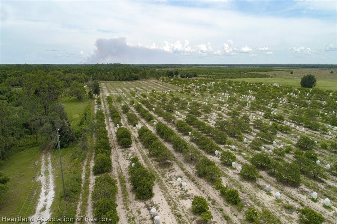 Old Avon Road Frostproof, FL 33843 - Photo 17 of 34