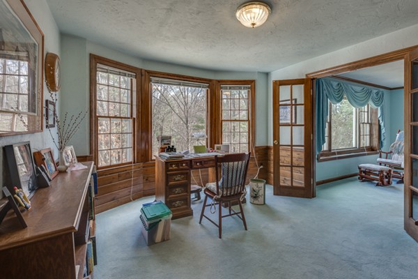 68 Dutton Road Sudbury, MA 01776 - Photo 10 of 30