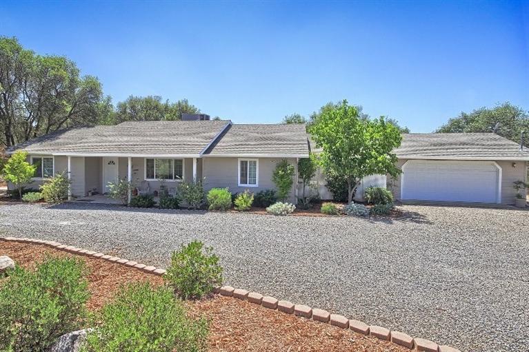 34376 Stone Ridge Lane Coarsegold, CA 93614 - Photo 1 of 35 Gallery Image 1