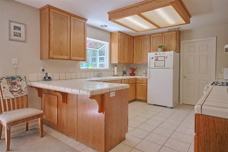 34376 Stone Ridge Lane Coarsegold, CA 93614 - Photo 16 of 35 Gallery Image 16