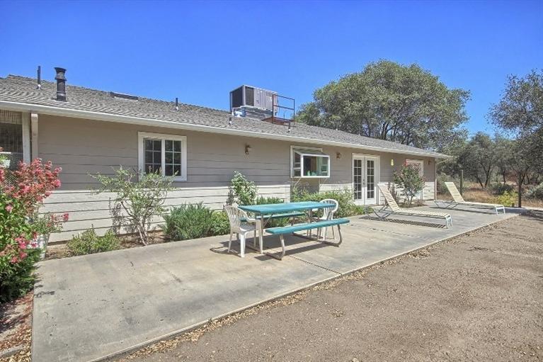 34376 Stone Ridge Lane Coarsegold, CA 93614 - Photo 8 of 35 Gallery Image 8