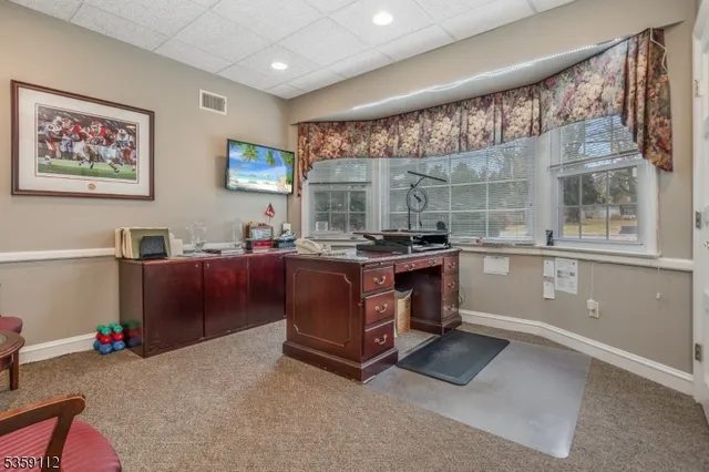 $800,000 | 16 Harrison Street, Clinton, NJ 08809