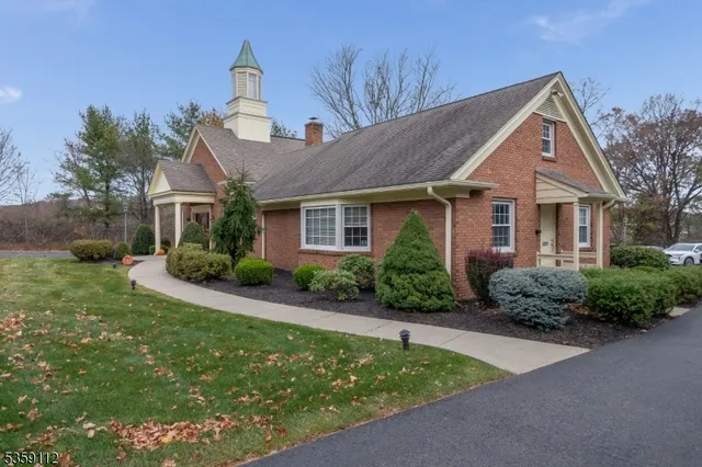 $800,000 | 16 Harrison Street, Clinton, NJ 08809