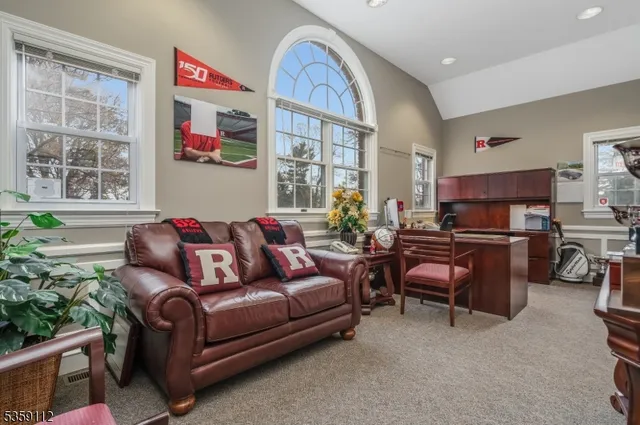 $800,000 | 16 Harrison Street, Clinton, NJ 08809