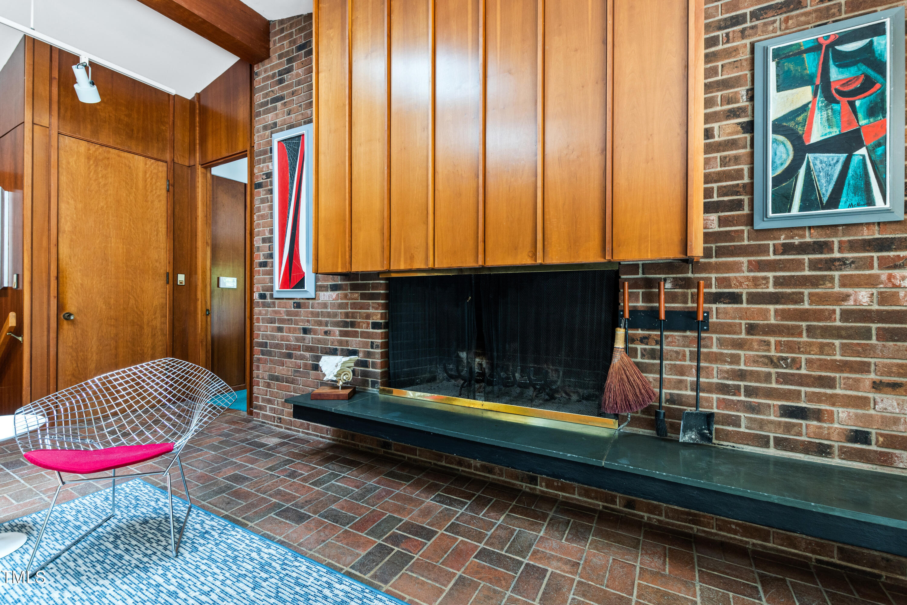 2109 Coley Forest Place Raleigh, NC 27607 - Photo 25 of 59 22 Sitting 2