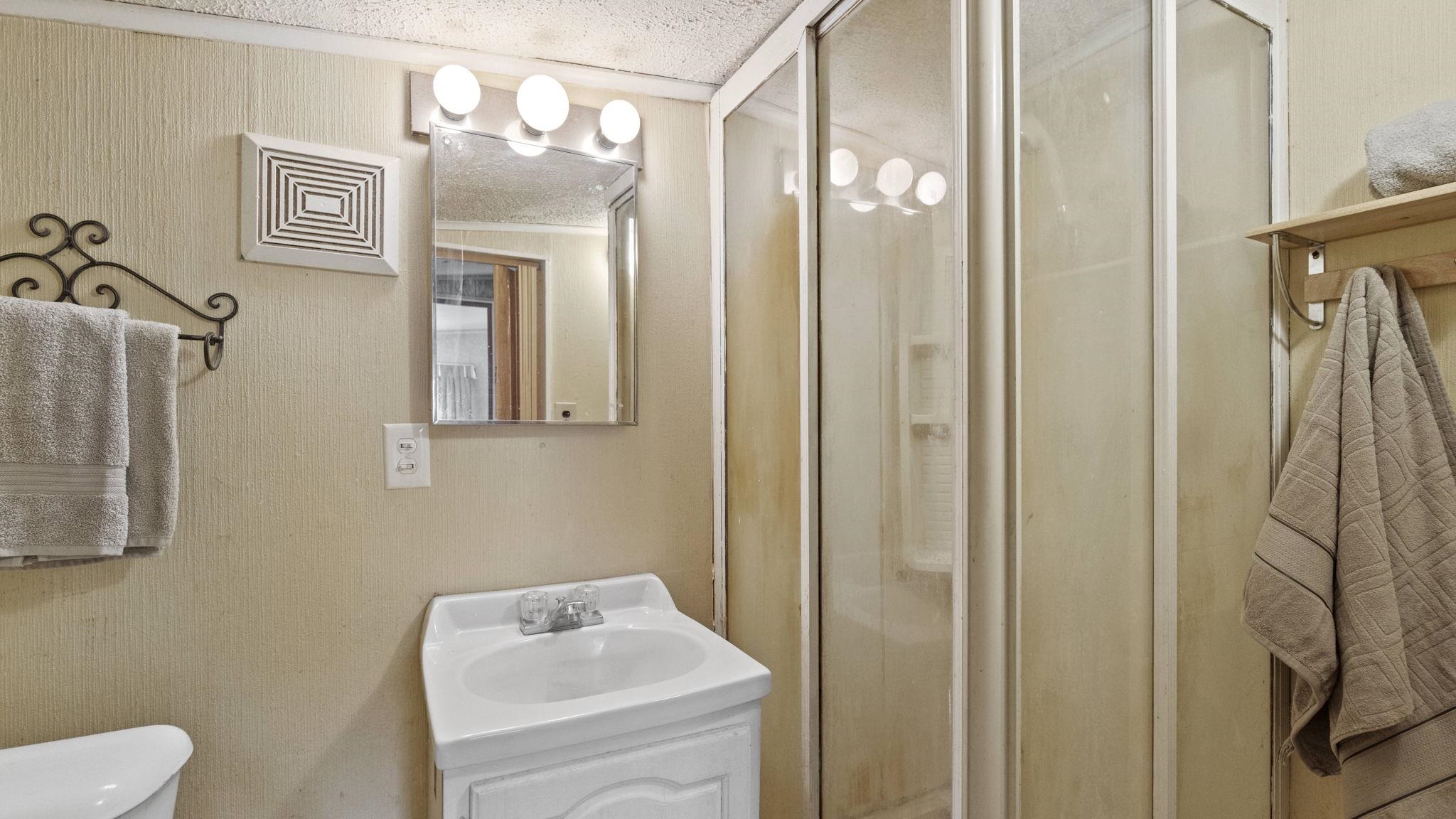 3010 West Sycamore Beach Road Angola, IN 46703 - Photo 24 of 35 Gallery Image 24