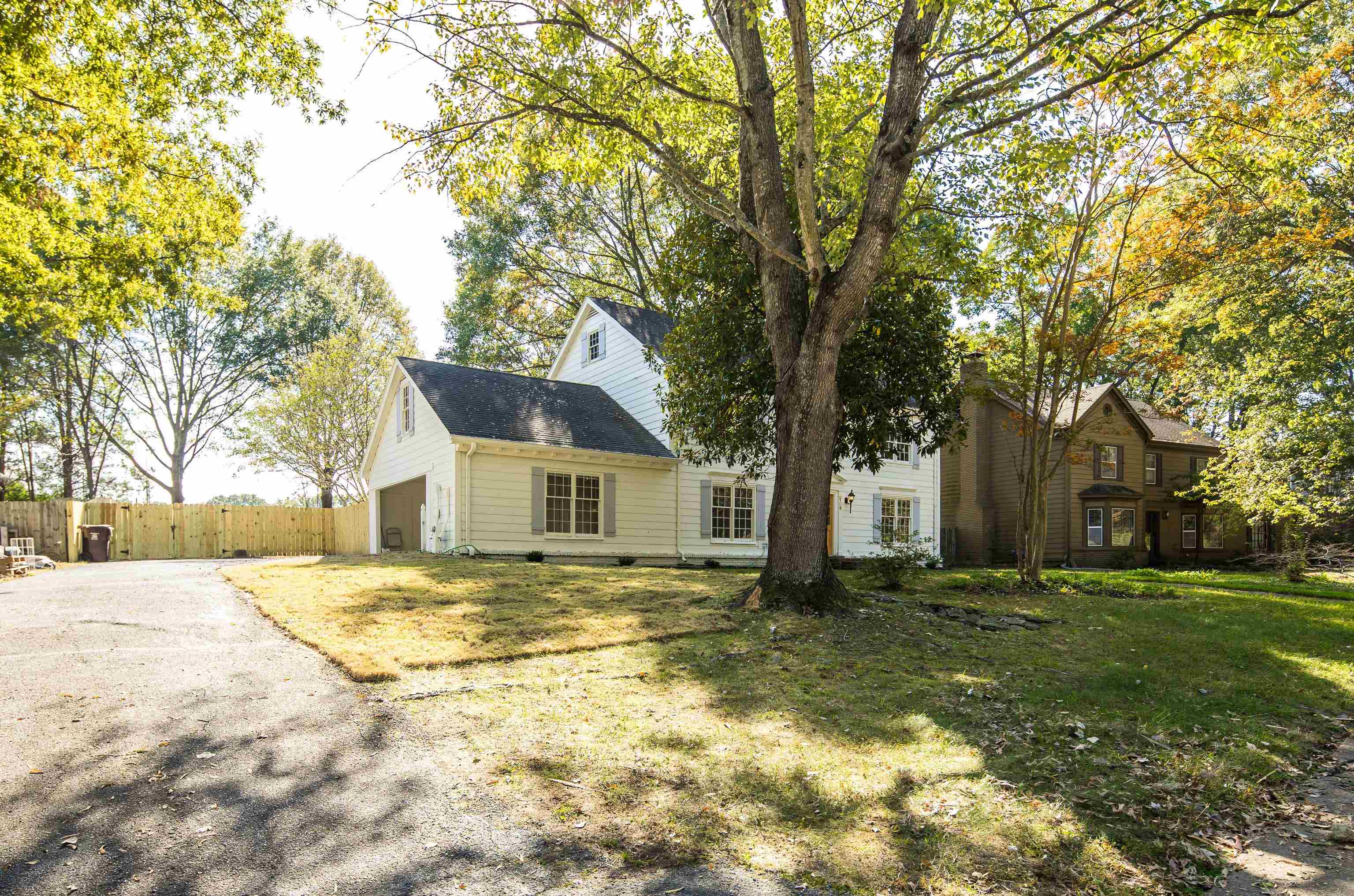 109 West Pecan Valley Street Collierville, TN 38017 - Photo 3 of 40