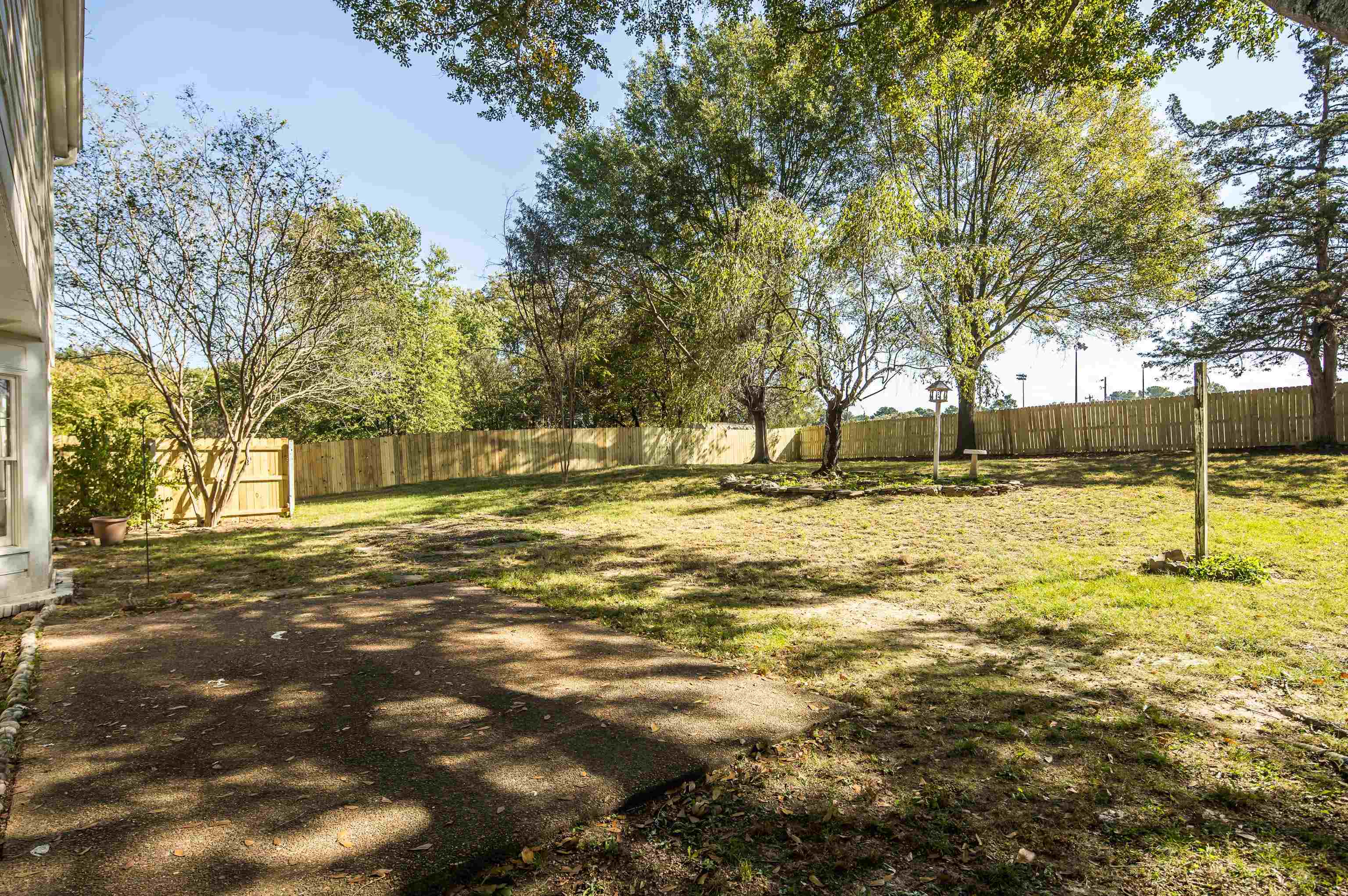 109 West Pecan Valley Street Collierville, TN 38017 - Photo 37 of 40