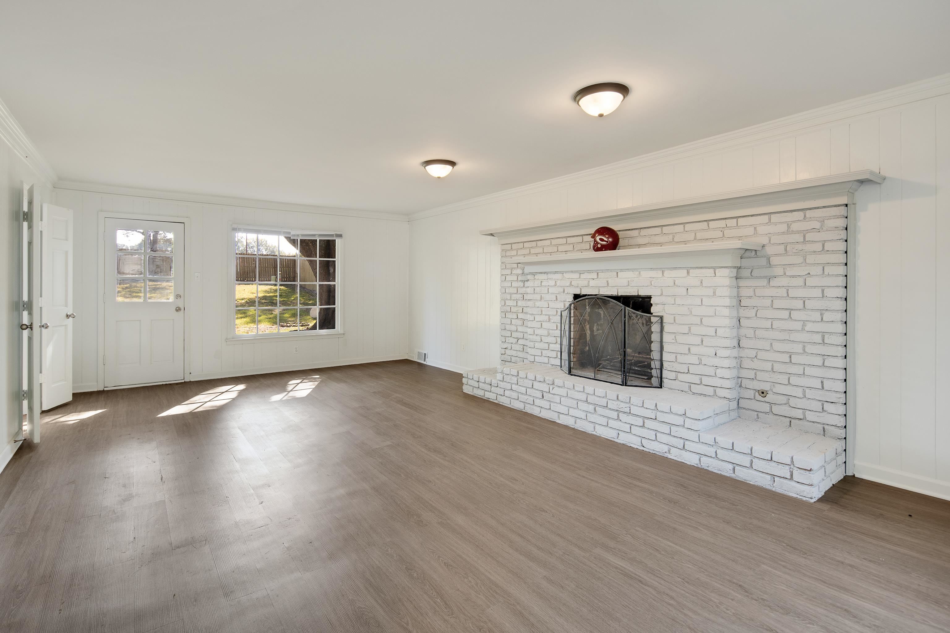 109 West Pecan Valley Street Collierville, TN 38017 - Photo 10 of 40