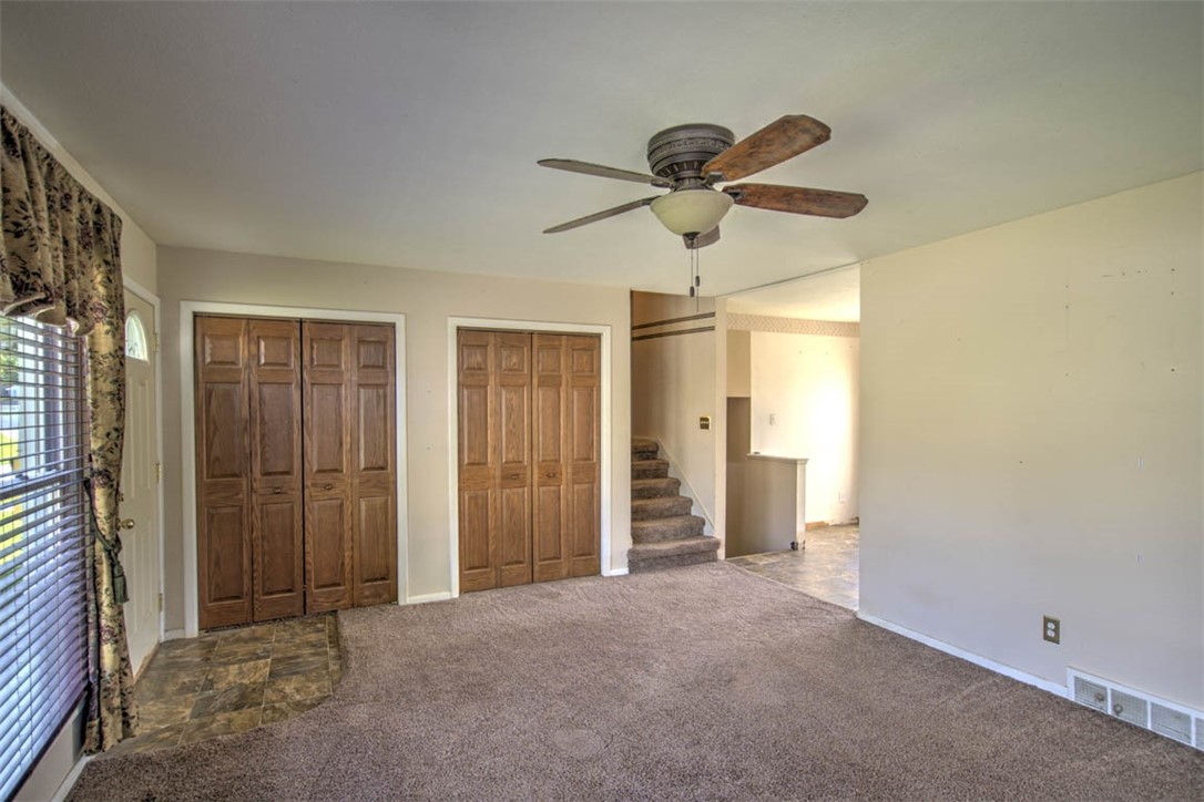 25 Ridge Drive Decatur, IL 62521 - Photo 8 of 20
