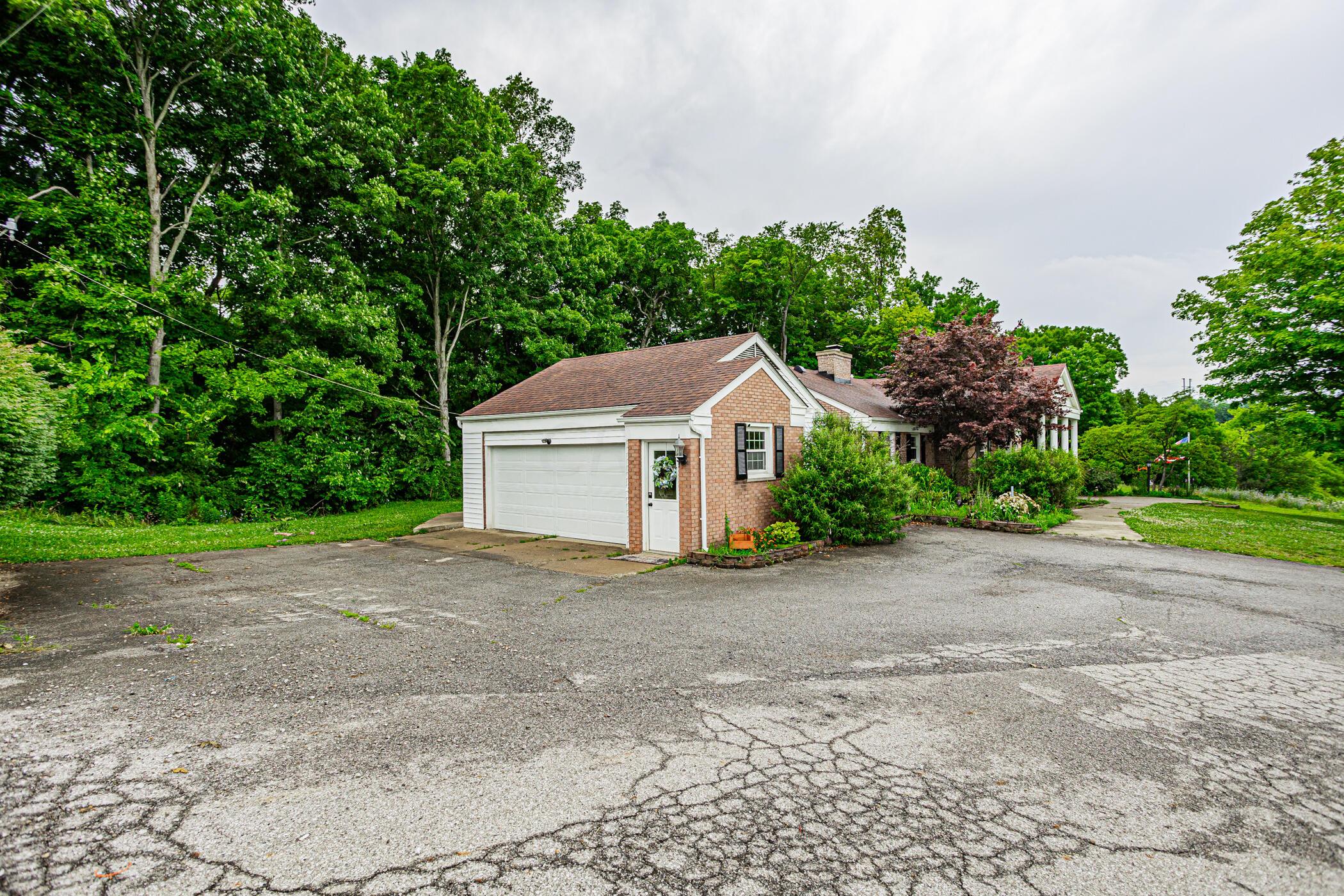 71 Mt Zion Road Northwest Lancaster, OH 43130 - Photo 12 of 110 71 Mt. Zion Rd 012