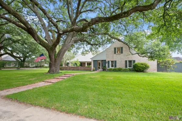 $2,950,000 | 2825 McCarroll Drive, Baton Rouge, LA 70809