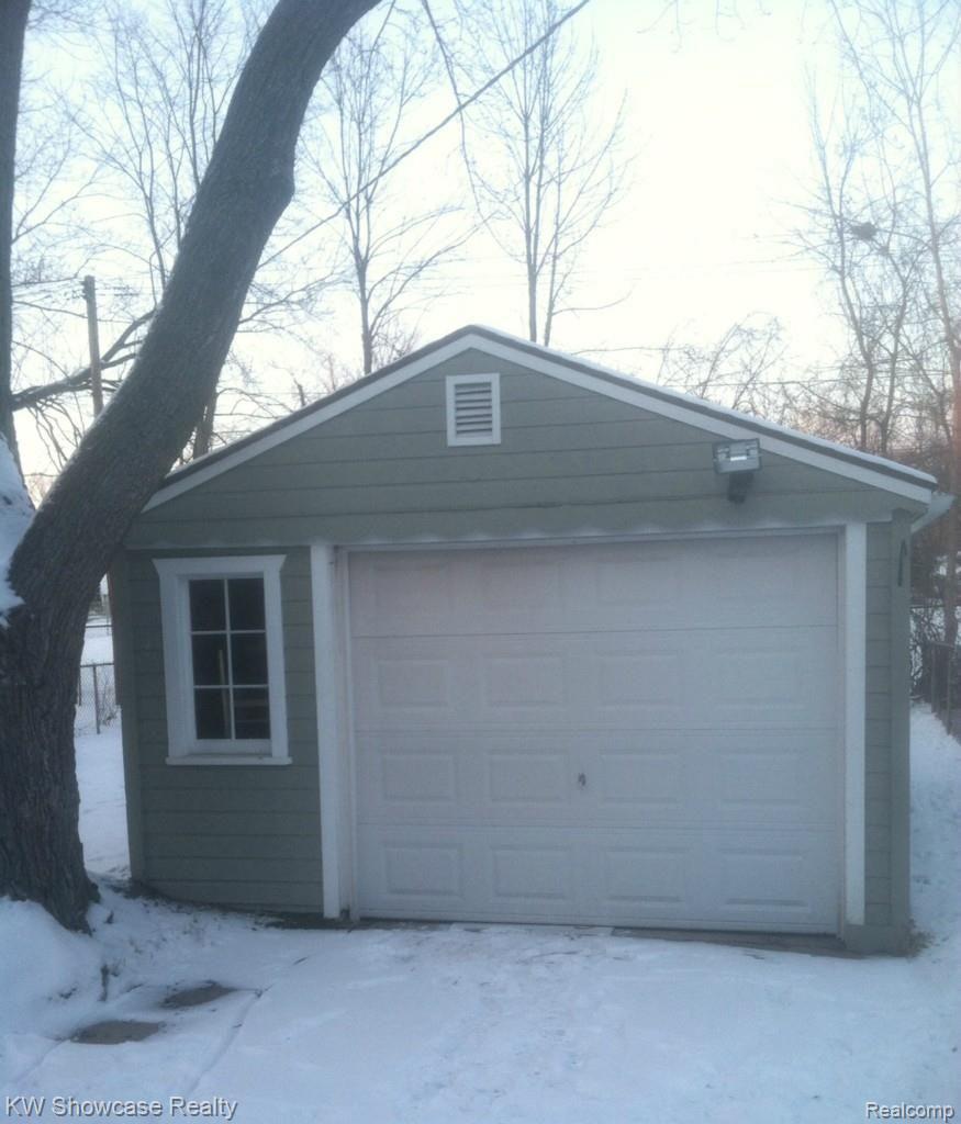2056 Harvard Road Berkley, MI 48072 - Photo 45 of 45 photo 13.jpg