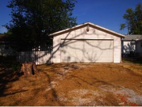 1403 Hillcrest Road Bedford, IN 47421 - Photo 9 of 10 Gallery Image 9
