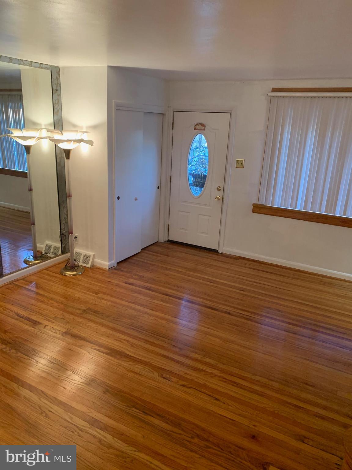 8654 Rugby Street Philadelphia, PA 19150 - Photo 4 of 38 Gallery Image 4