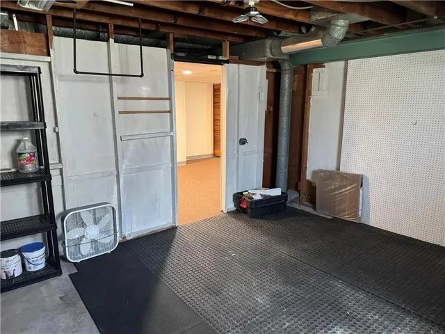 $2,999 | 2251 Montgomery Road, Sewickley, PA 15143