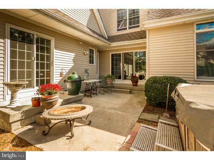 21 Brookwood Road Mount Laurel, NJ 08054 - Photo 3 of 6 Patio