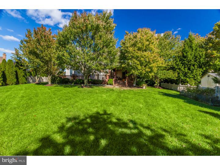 21 Brookwood Road Mount Laurel, NJ 08054 - Photo 5 of 6 Exterior Back