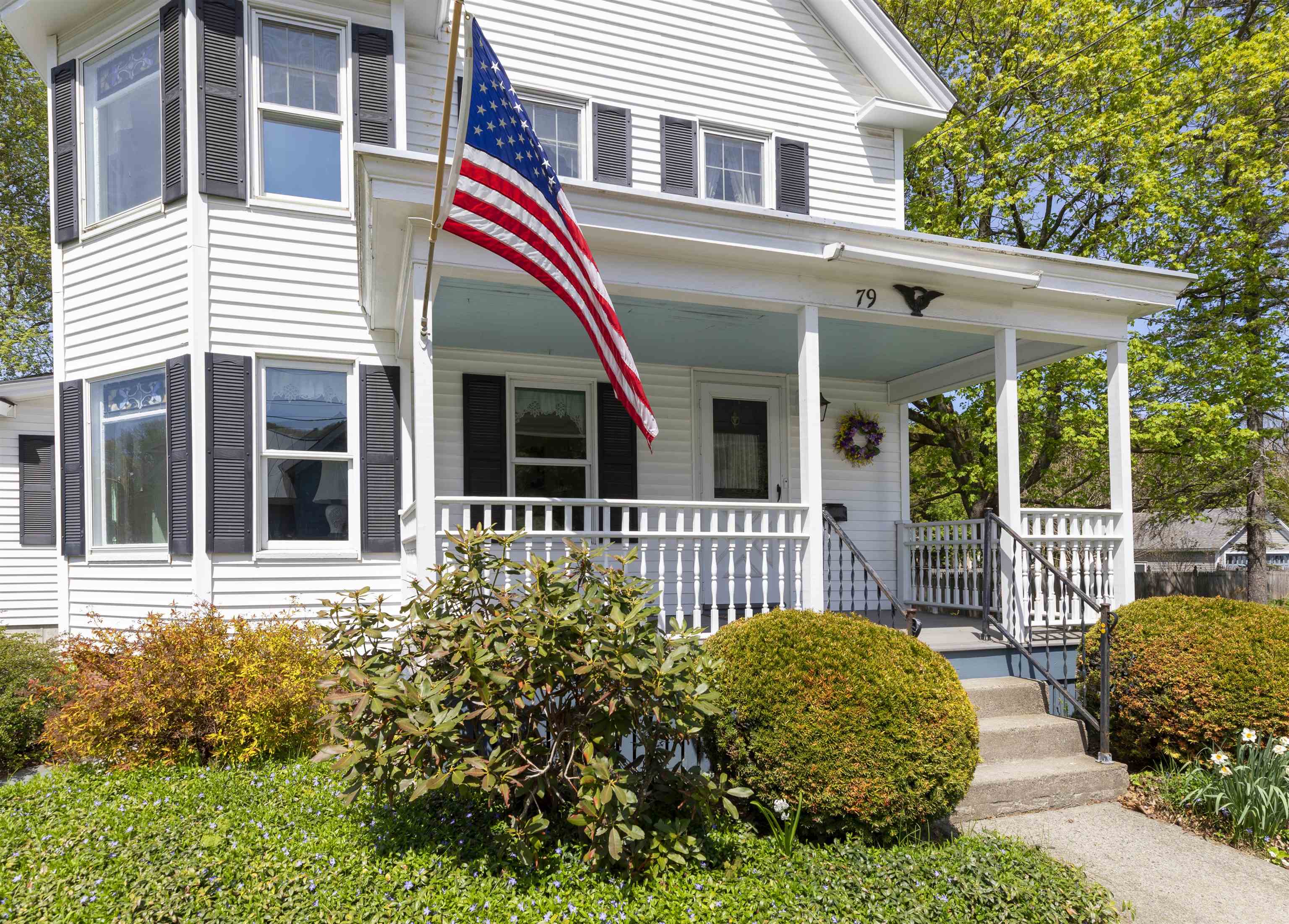 79 Maple Street Lebanon, NH 03784 - Photo 3 of 40 Gallery Image 3