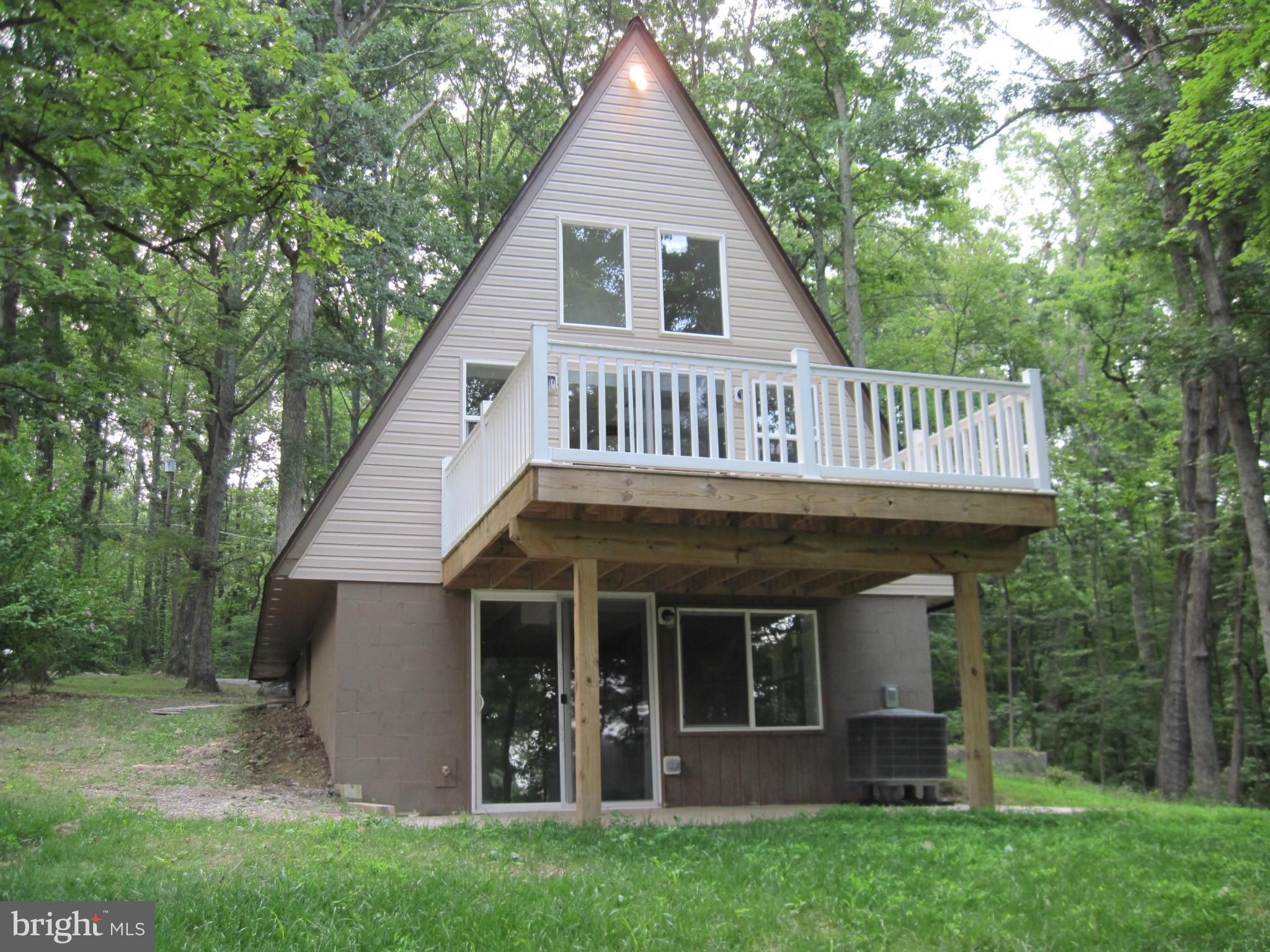 137 Red Squirrel Road Harpers Ferry, WV 25425 - Photo 3 of 20 Exterior (Rear)