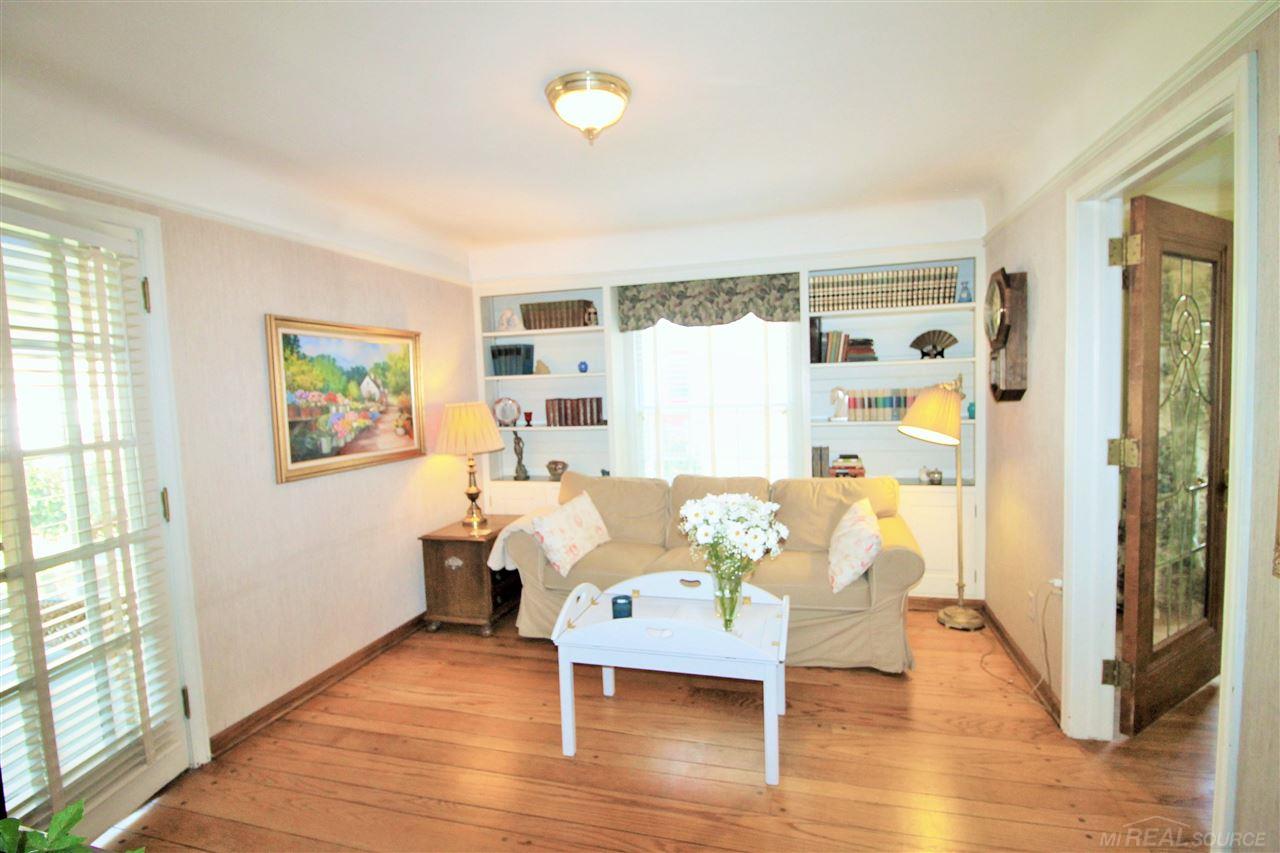 1154 Audubon Road Grosse Pointe, MI 48230 - Photo 11 of 50 50041226-10.JPG