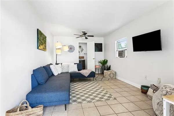 $280,000 | 3805 Henican Place, Metairie, LA 70003
