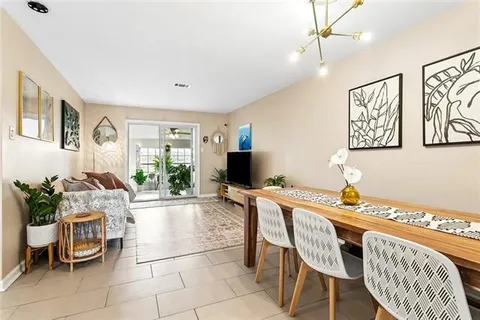 $280,000 | 3805 Henican Place, Metairie, LA 70003