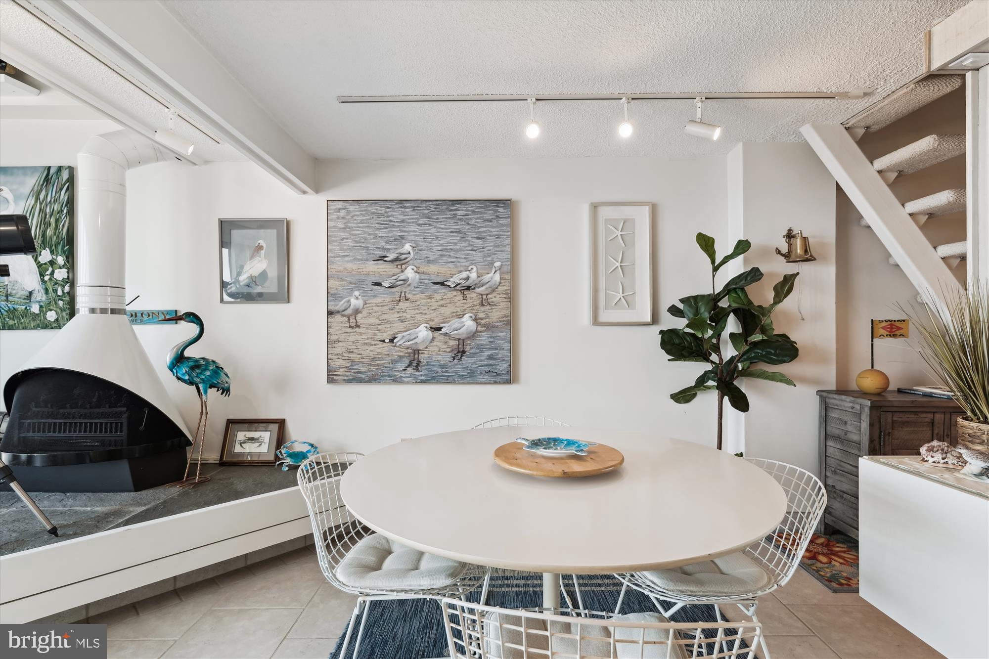 902 Dover House Road, Unit 902S Bethany Beach, DE 19930 - Photo 10 of 58 Dining Area
