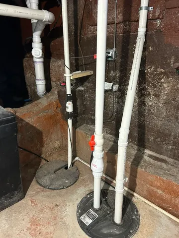 $330,000 | 37146 North Sistina Avenue, Lake Villa, IL 60046