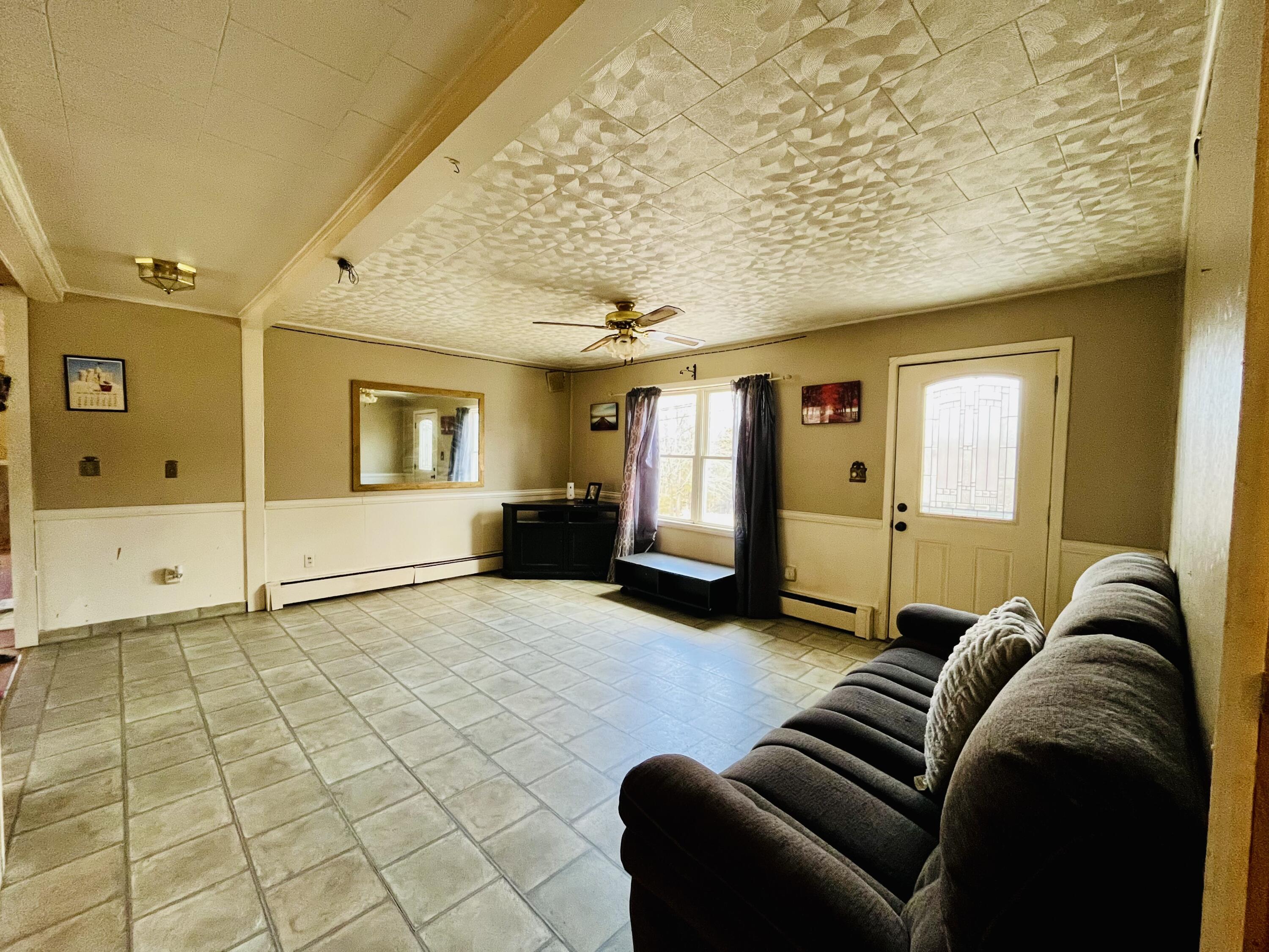 516 Greenwood Road Norway, ME 04268 - Photo 11 of 28 IMG_3198