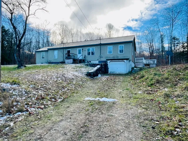 $275,000 | 516 Greenwood Road, Norway, ME 04268