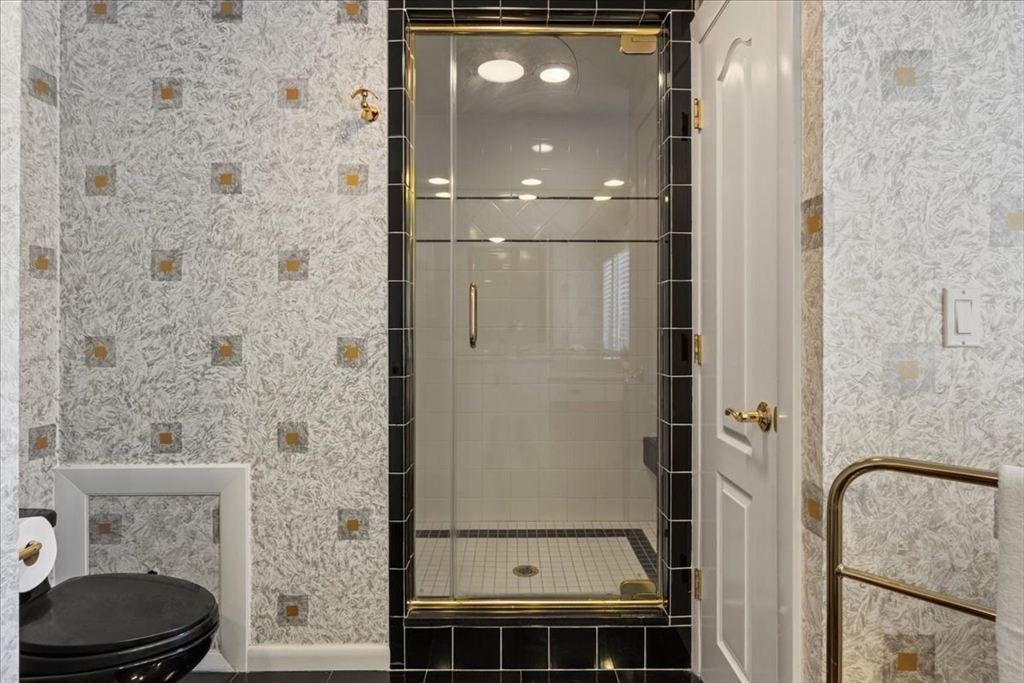 2 Thompson Road Foxboro, MA 02035 - Photo 17 of 40